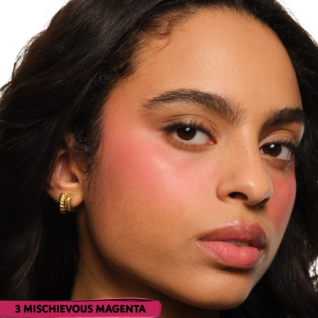 Make Me Blush 12H Blurring Liquid Blush